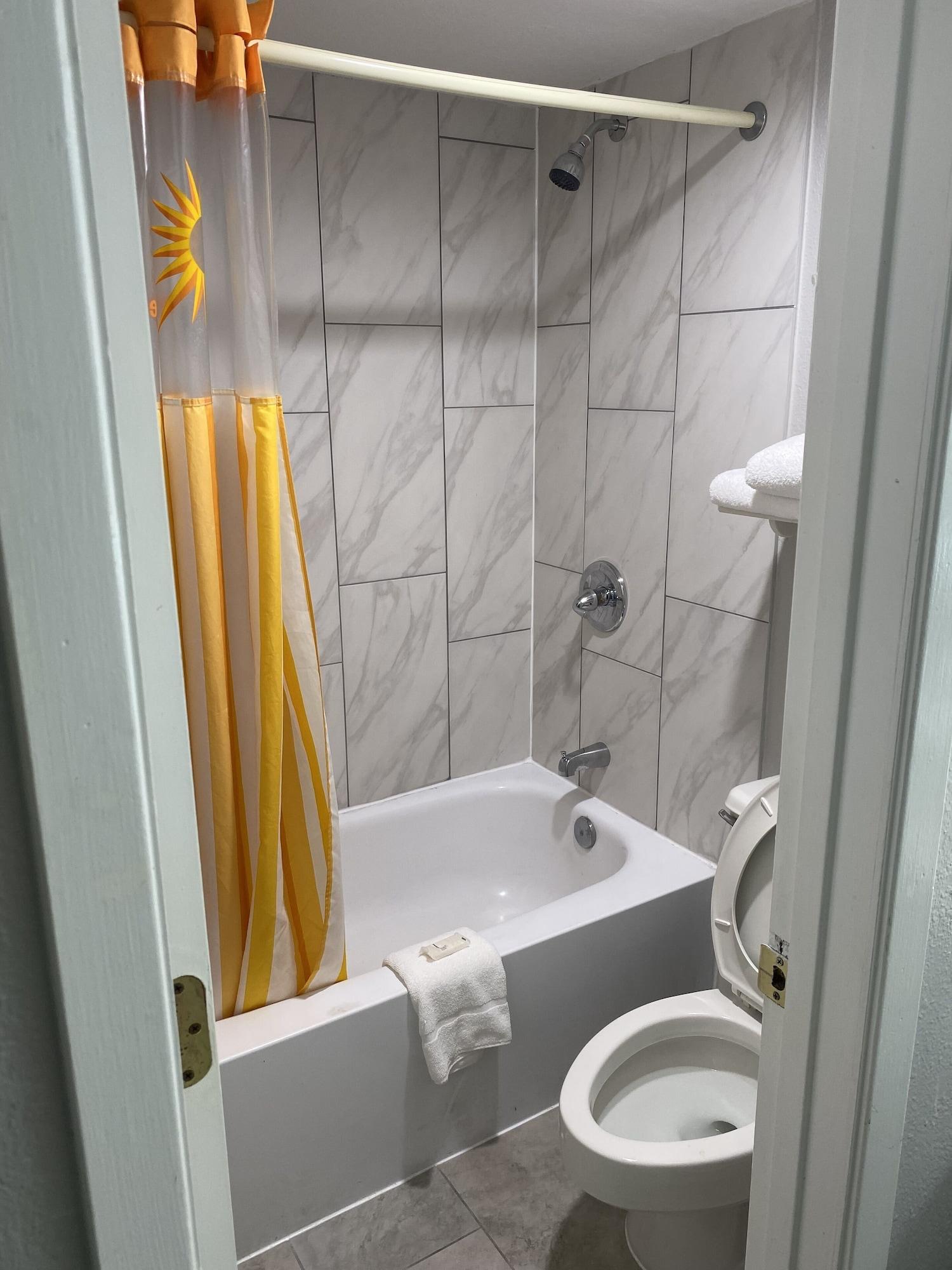 La Quinta Inn By Wyndham Tyler Extérieur photo