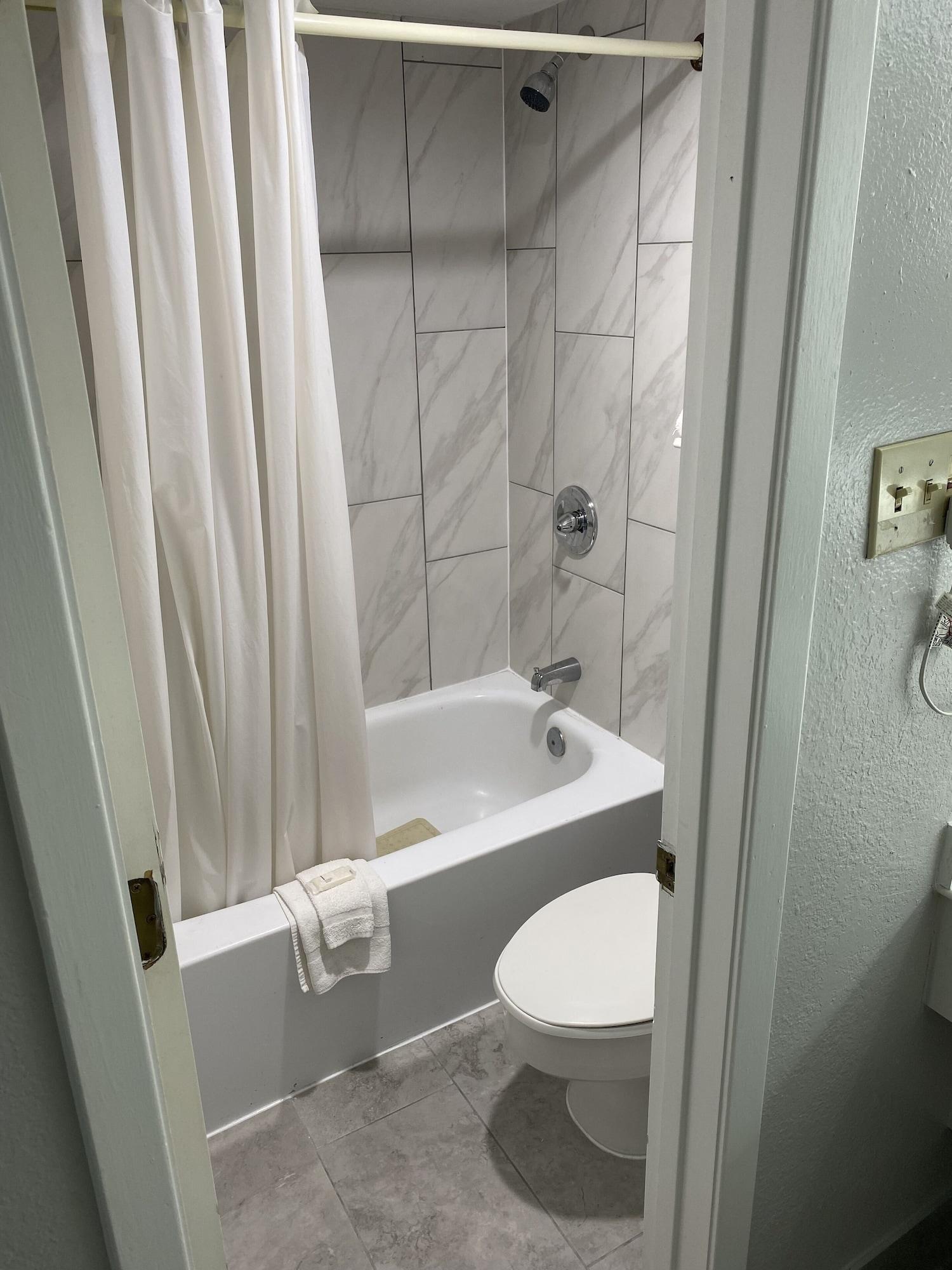 La Quinta Inn By Wyndham Tyler Extérieur photo